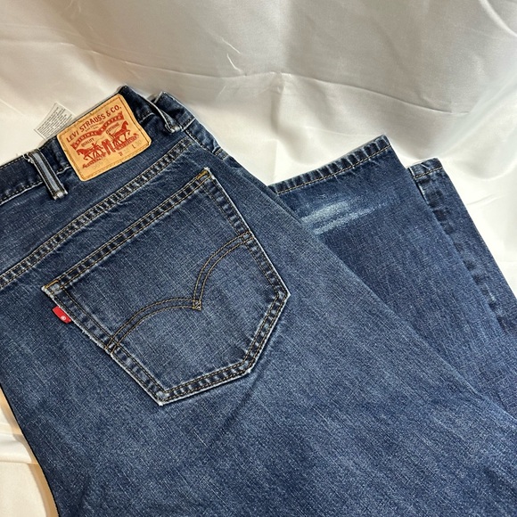 Levi Jeans - Picture 2 of 5